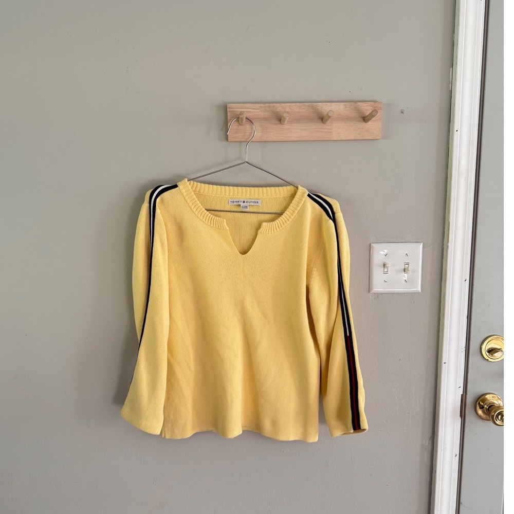Tommy Hilfiger butter yellow top XL
